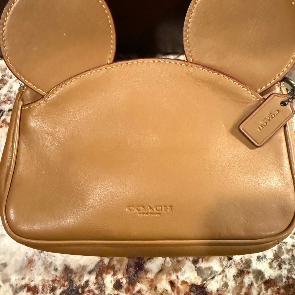*PRE-OWNED* COACH Disney X Mickey Mouse Leather Ears Wristlet RARE - Picture 3 of 6